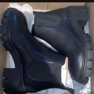Steve Madden Boots